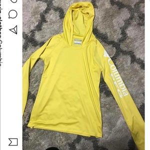 Columbia long sleeve shirt with hood
